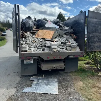 Junk Removal - 4.webp
