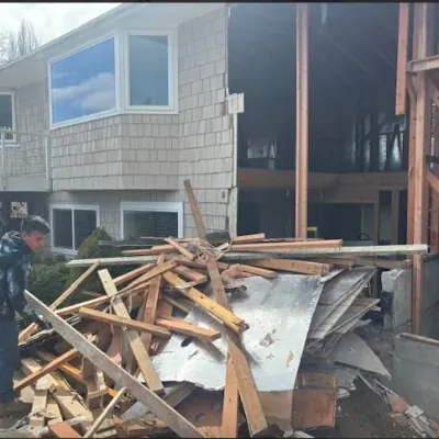 Junk Removal - 6.webp